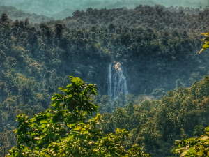 Khlong Lan Waterfall as seen from the Kio Nguang Chang Nature Trail